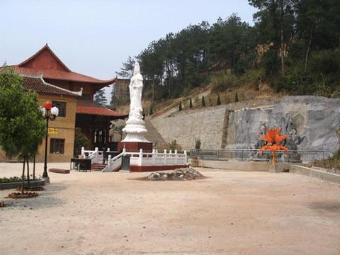 南昌翠岩禅寺