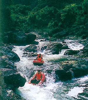 惠州龙花洞响水河漂流